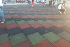 pisos-de-goma-plaza-julieta-lanteri1647273849