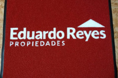 Felpudo-Eduardo-Reyes